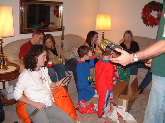 2003-12-24-54-Gifts.JPG